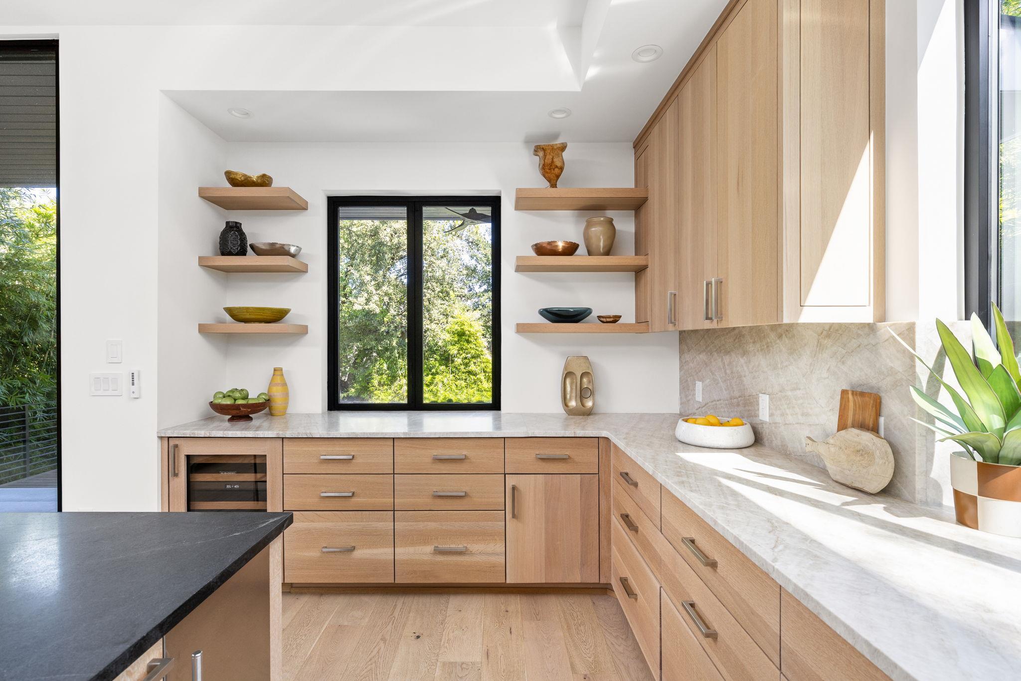 908 Retama St, Austin, TX 78704