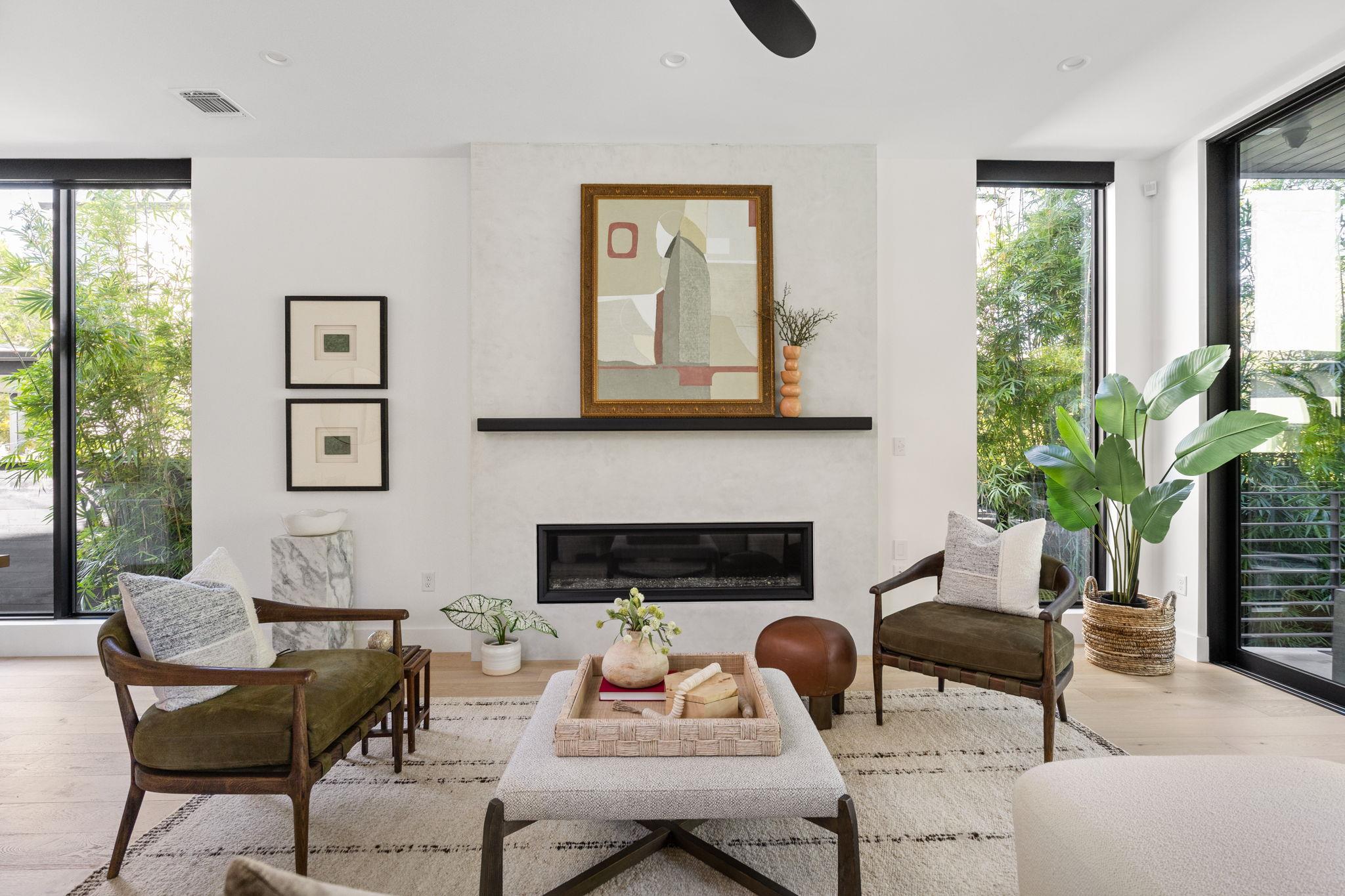 908 Retama St, Austin, TX 78704