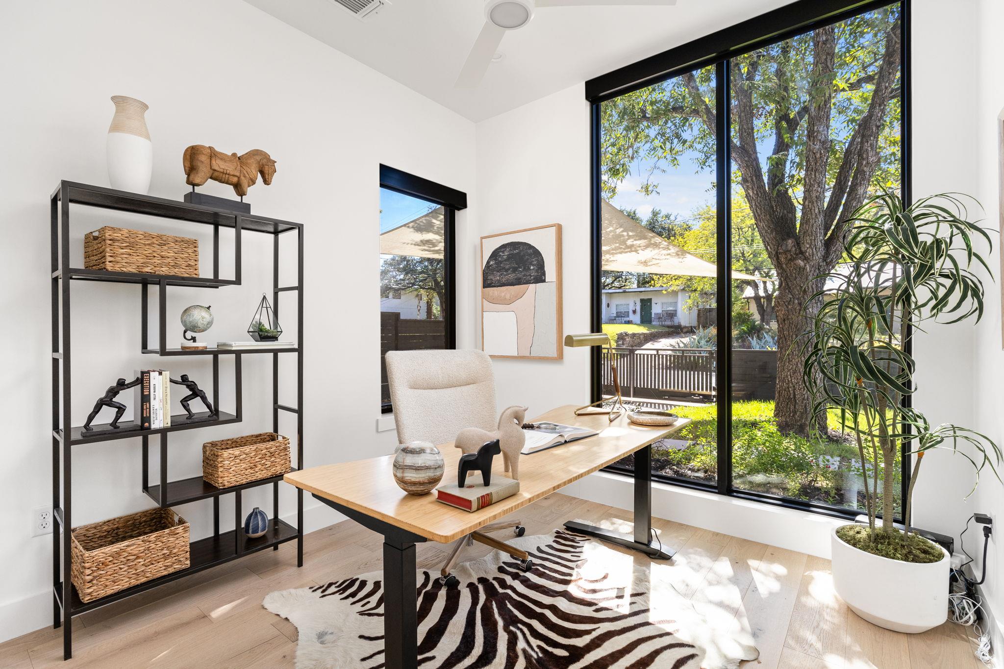 908 Retama St, Austin, TX 78704