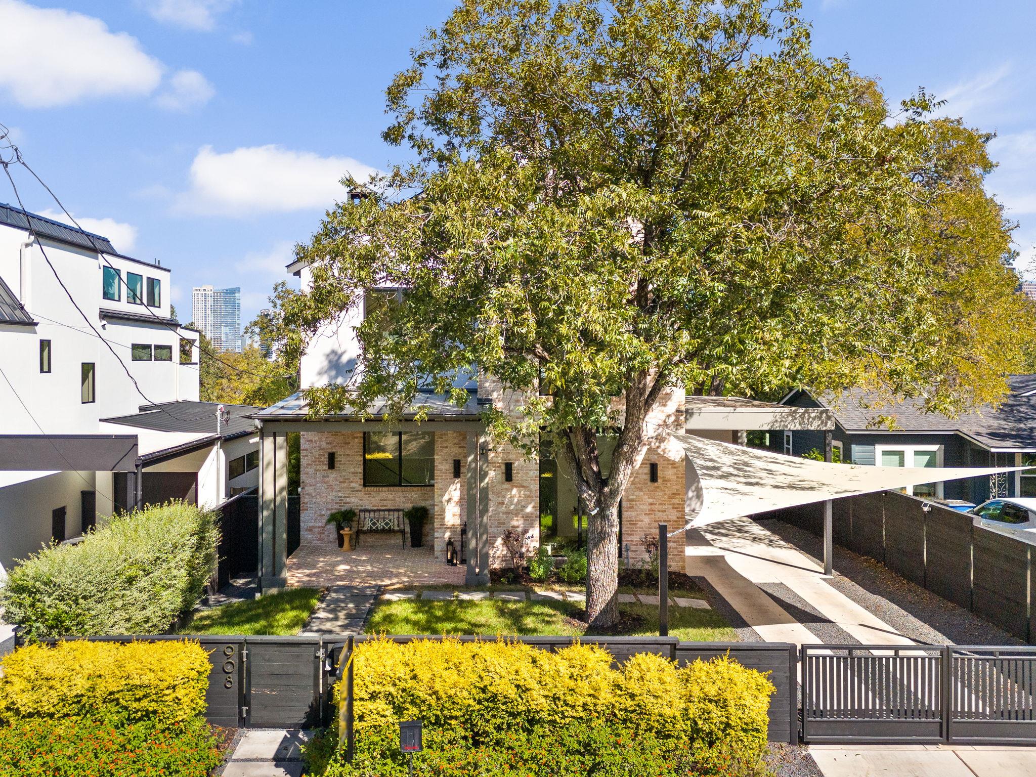 908 Retama St, Austin, TX 78704