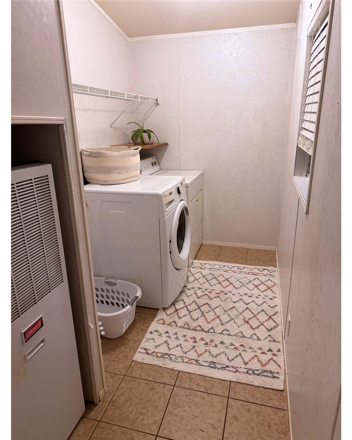 7862 FM 141, Dime Box, TX 77853