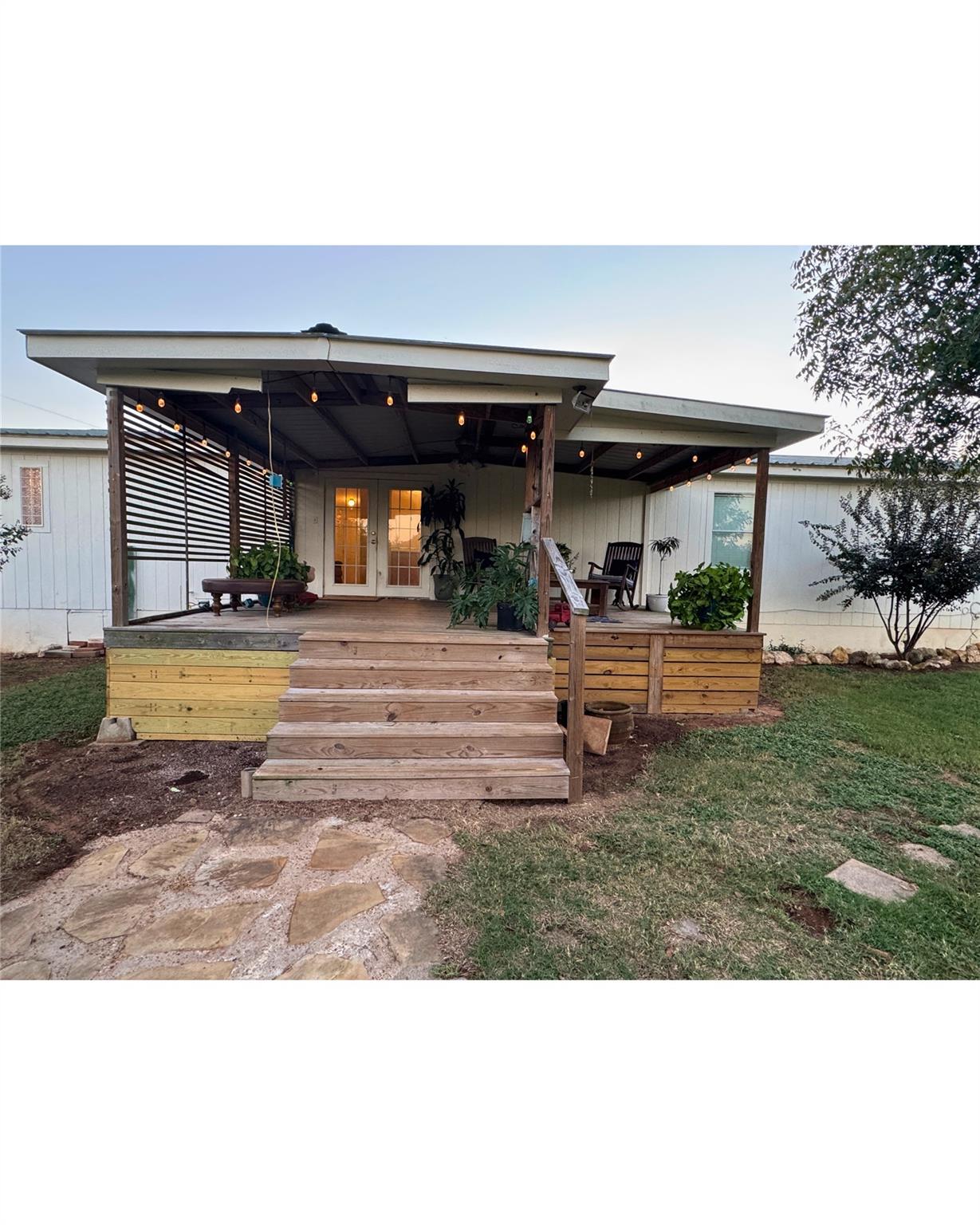 7862 FM 141, Dime Box, TX 77853