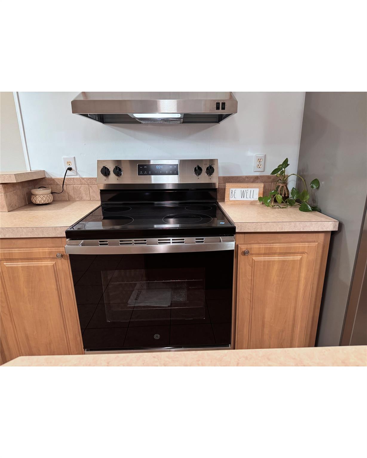 7862 FM 141, Dime Box, TX 77853