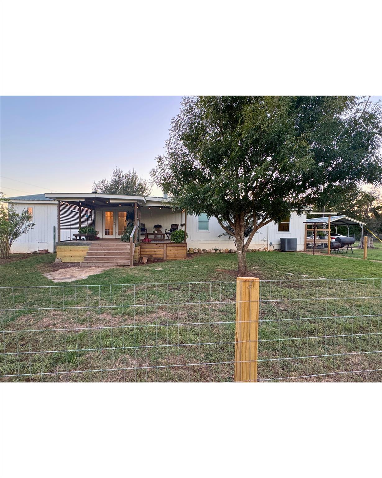 7862 FM 141, Dime Box, TX 77853