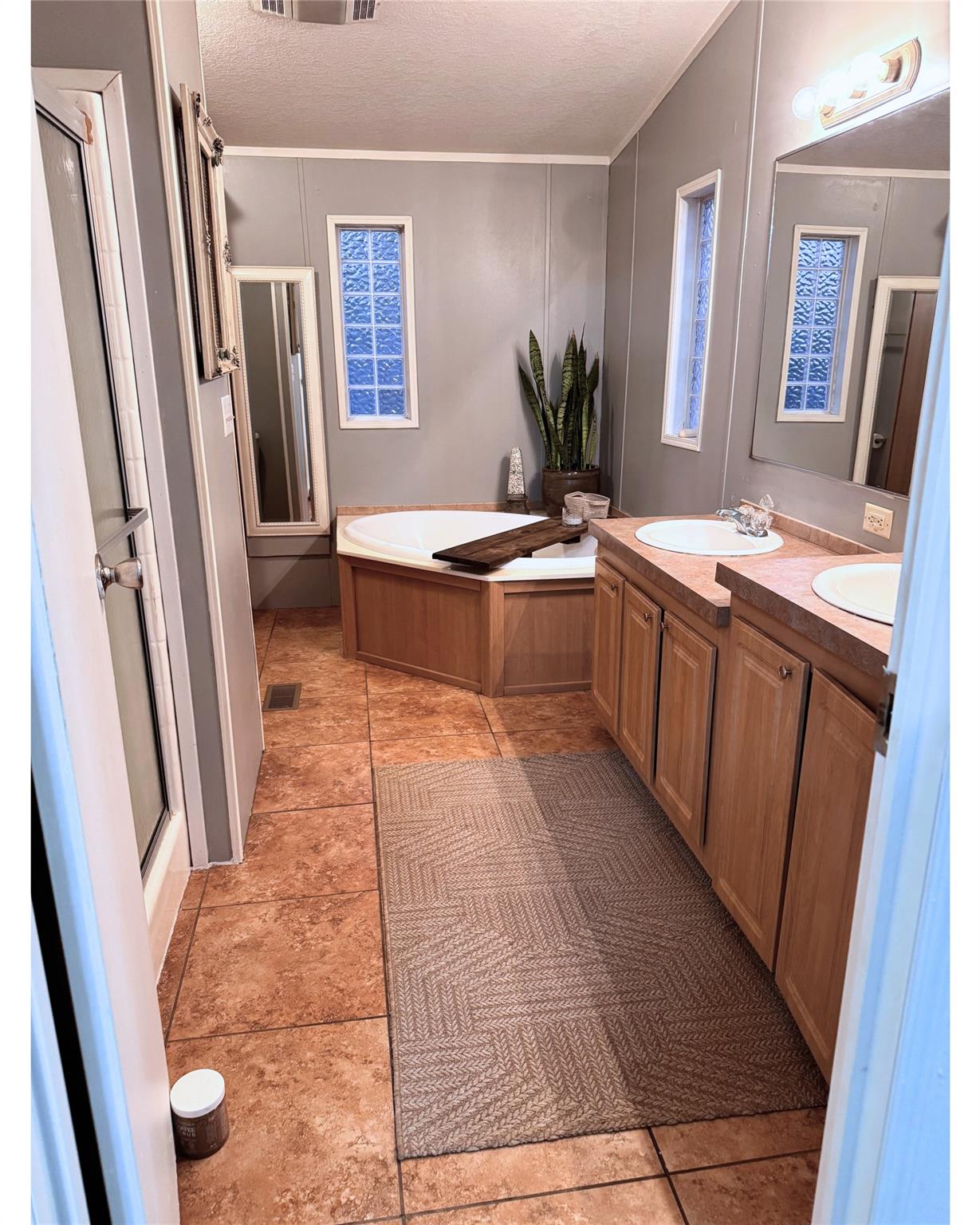 7862 FM 141, Dime Box, TX 77853