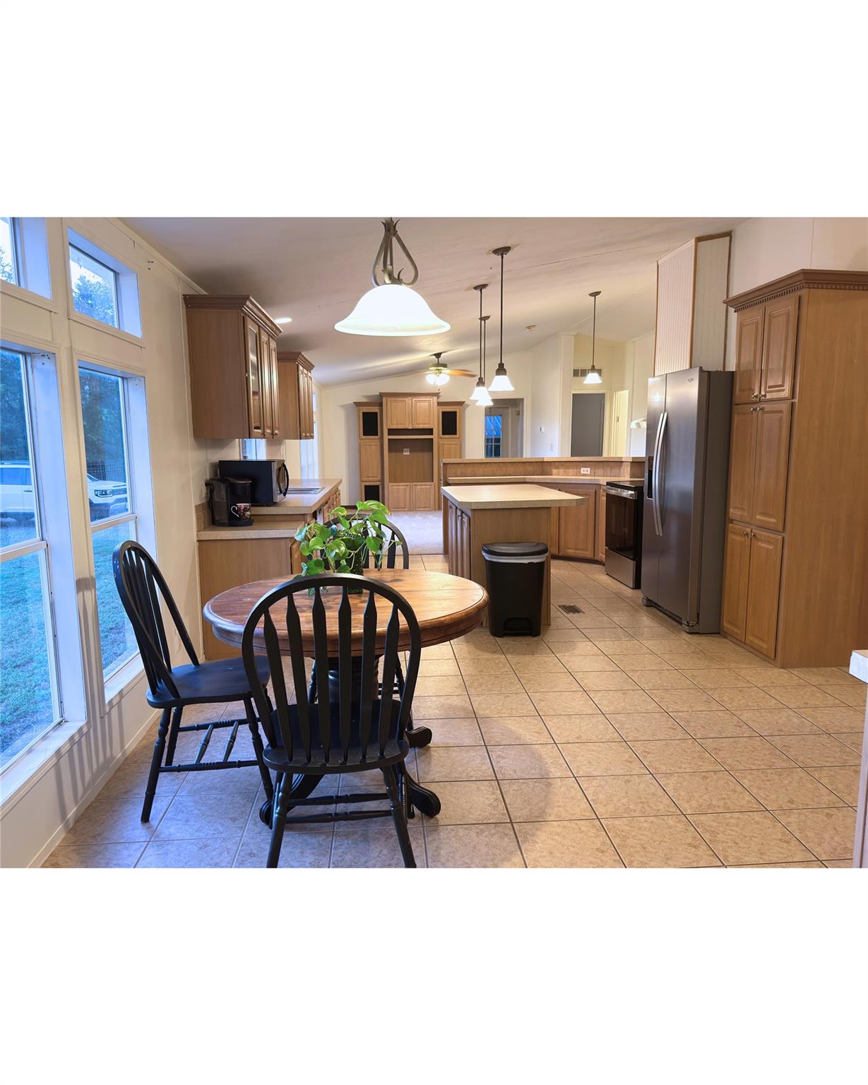 7862 FM 141, Dime Box, TX 77853