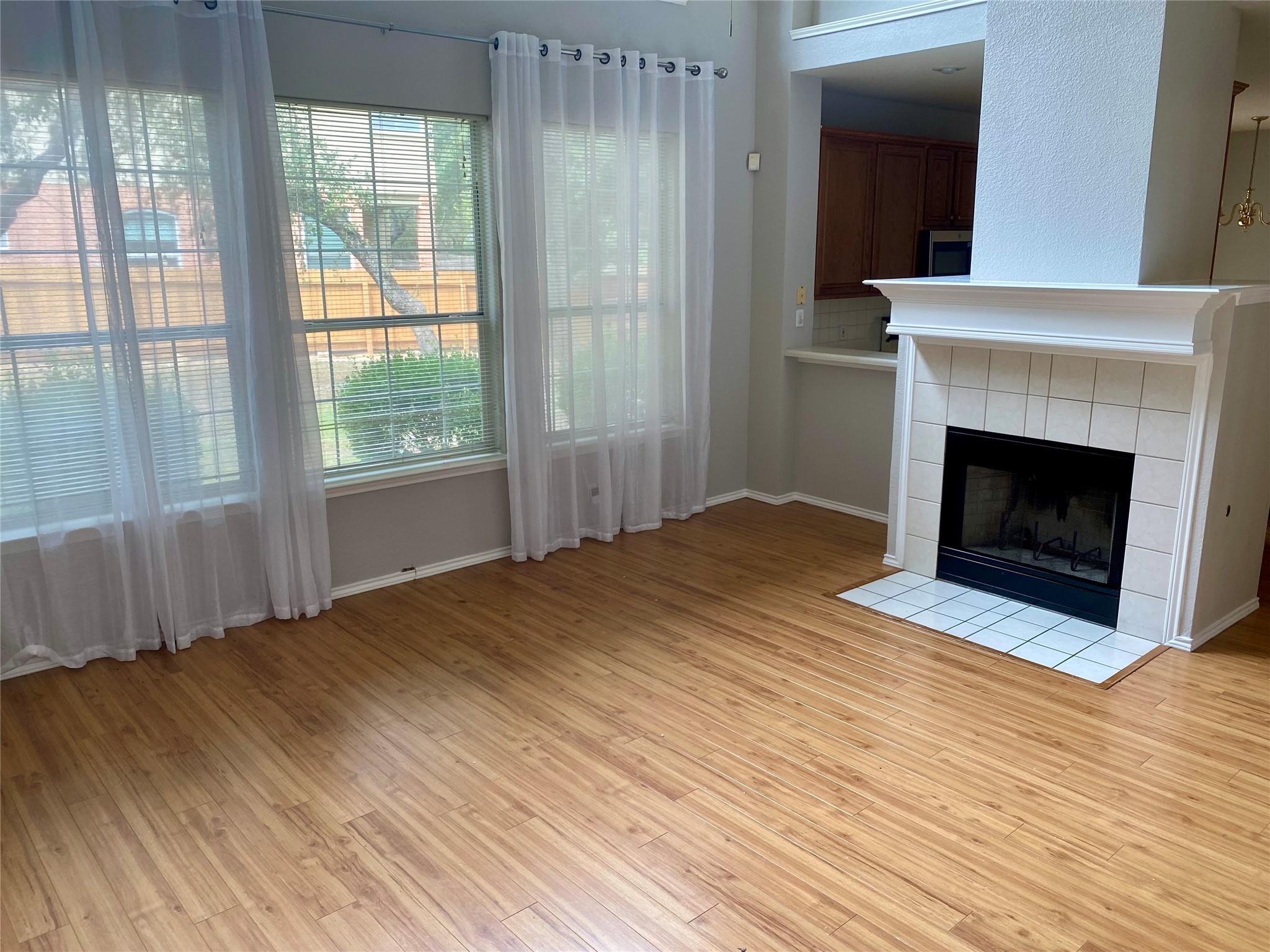 6832 Auckland Dr, Austin, TX 78749