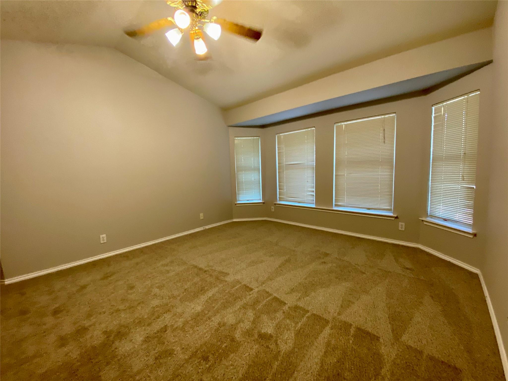 6832 Auckland Dr, Austin, TX 78749