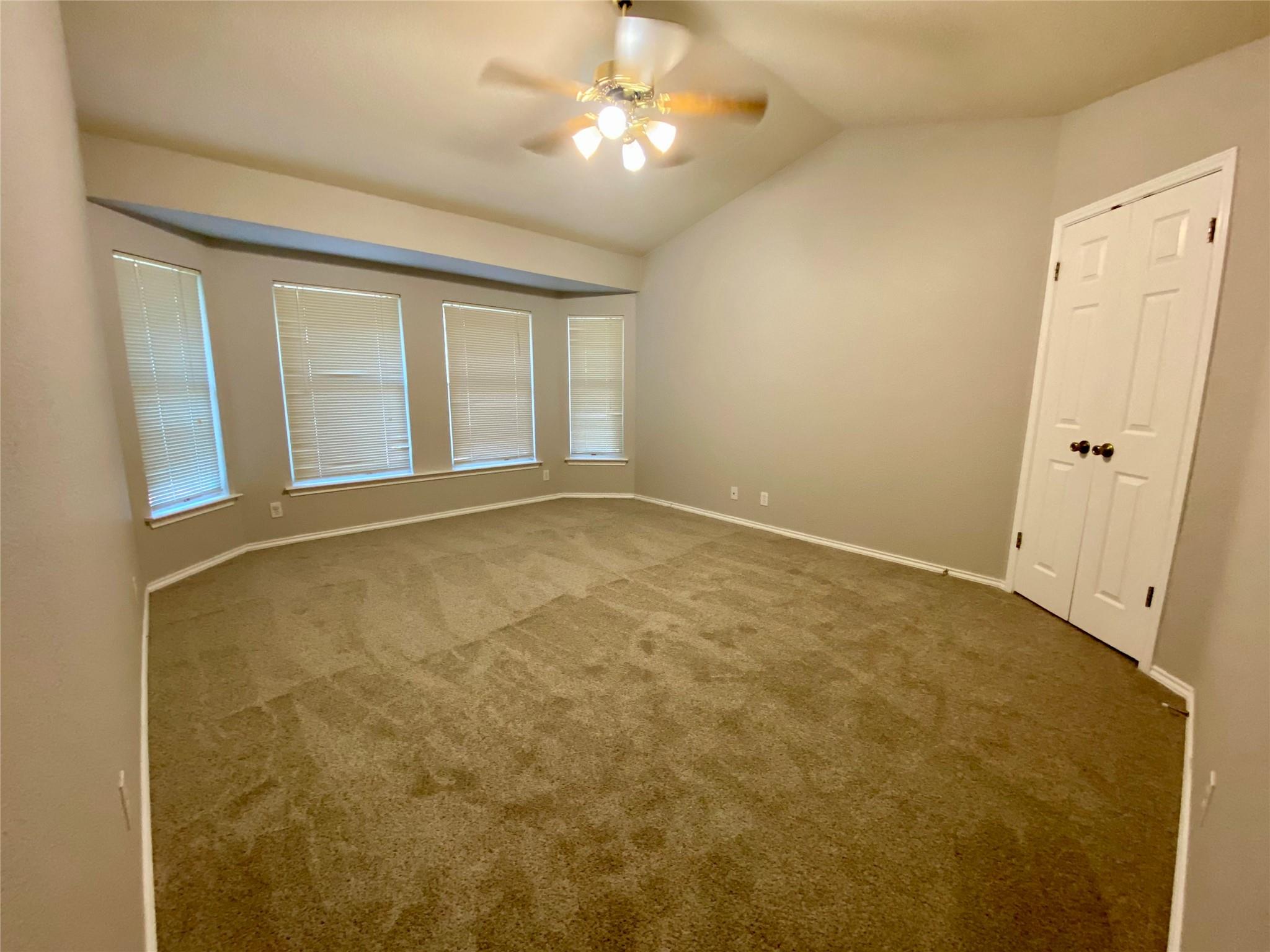 6832 Auckland Dr, Austin, TX 78749