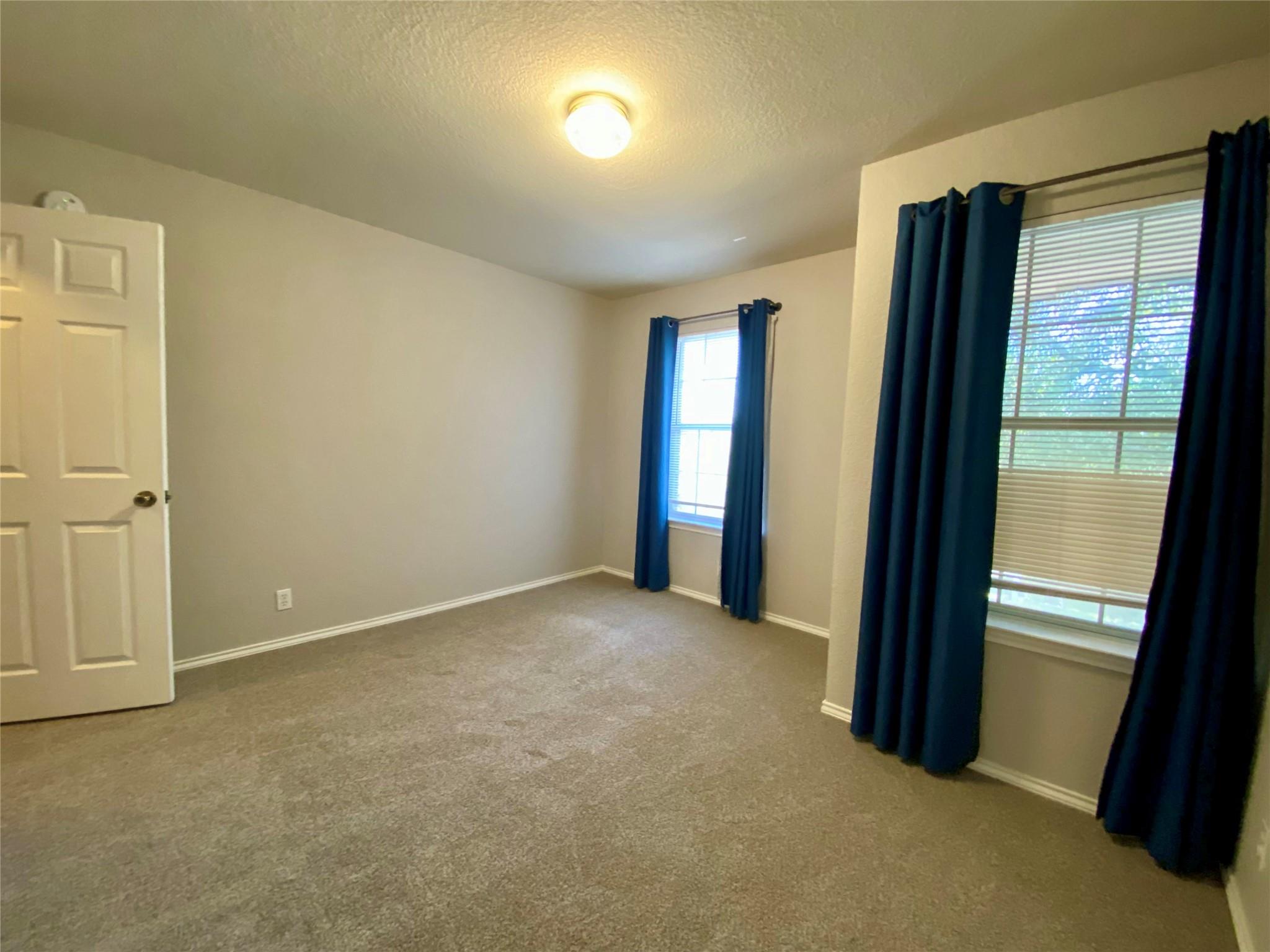 6832 Auckland Dr, Austin, TX 78749