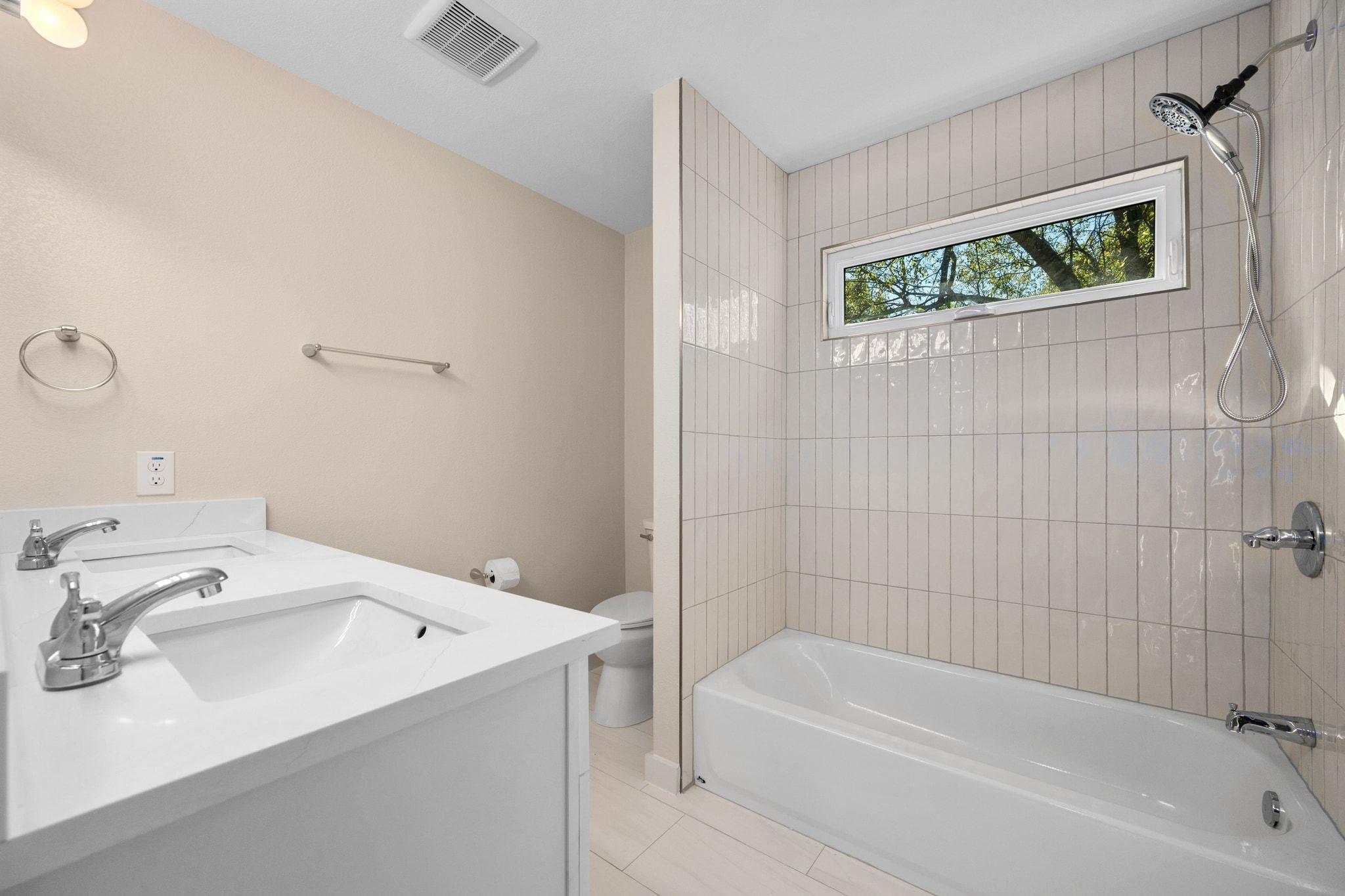 11116 Jim Thorpe Ln, Austin, TX 78748