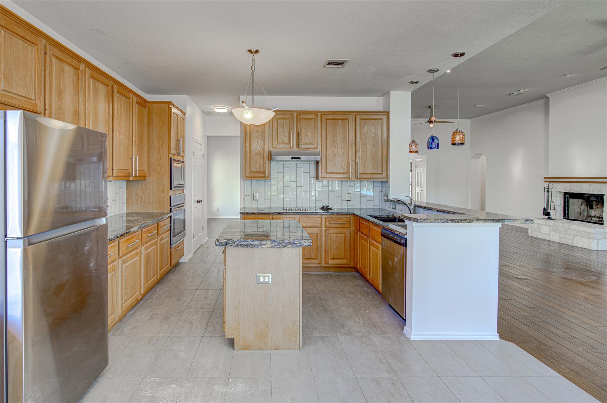 11817 Watercrest Ct, Austin, TX 78738