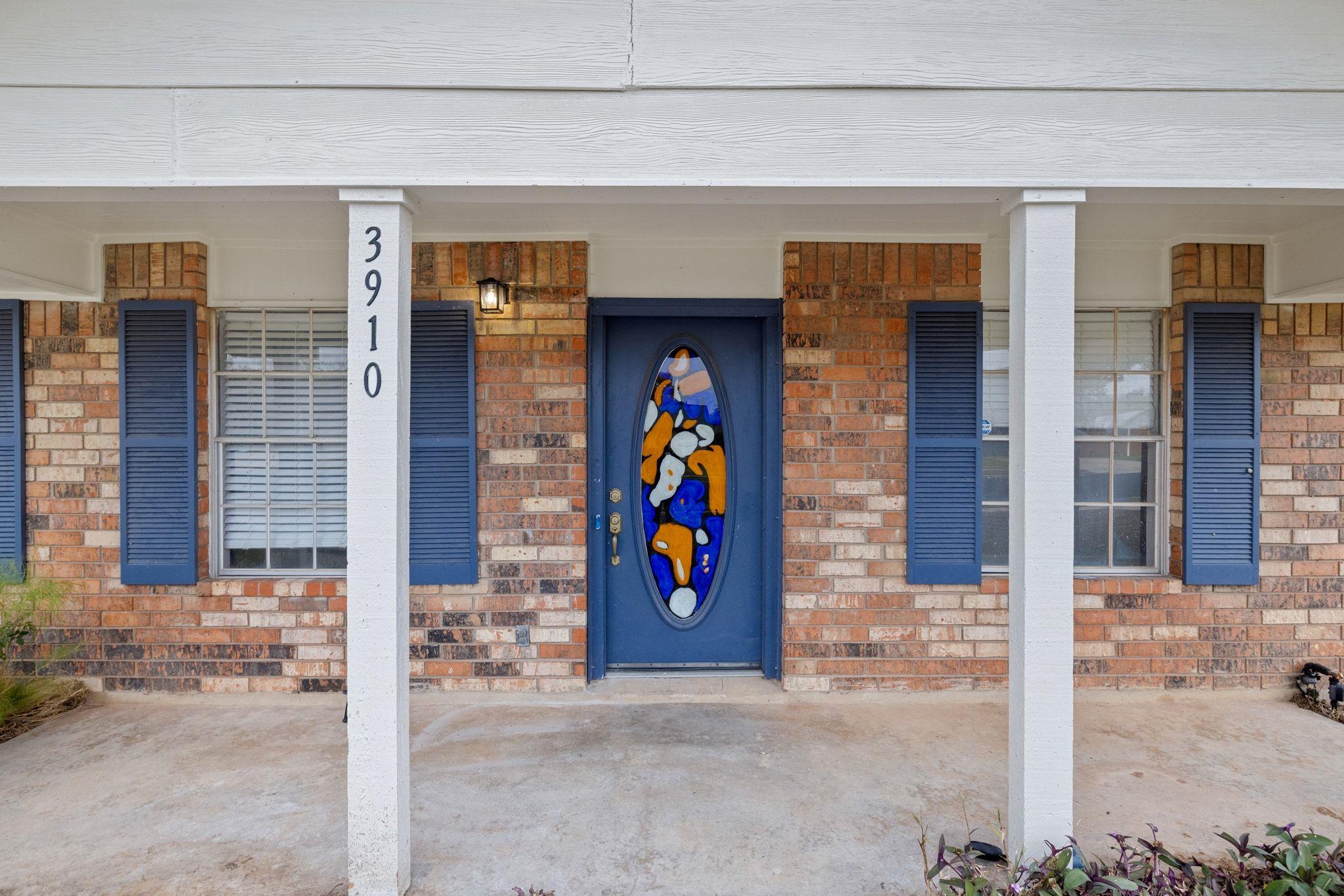 3910 HILLSIDE Dr, Round Rock, TX 78681