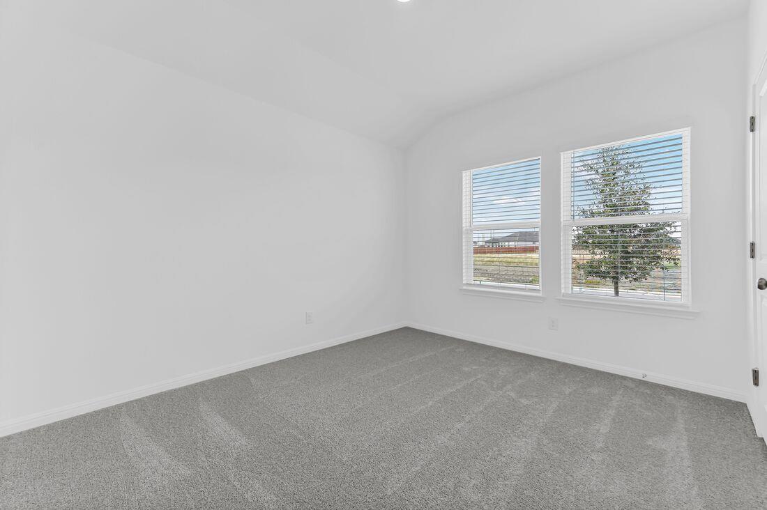 210 Crumpton Way, Hutto, TX 78634