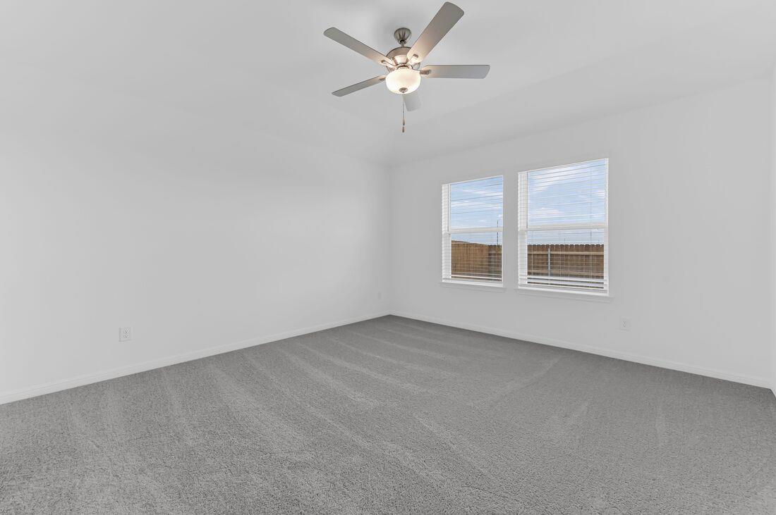 210 Crumpton Way, Hutto, TX 78634