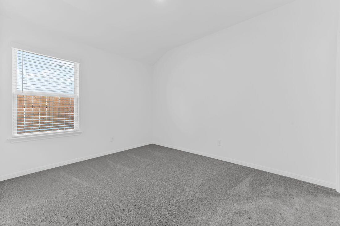 210 Crumpton Way, Hutto, TX 78634