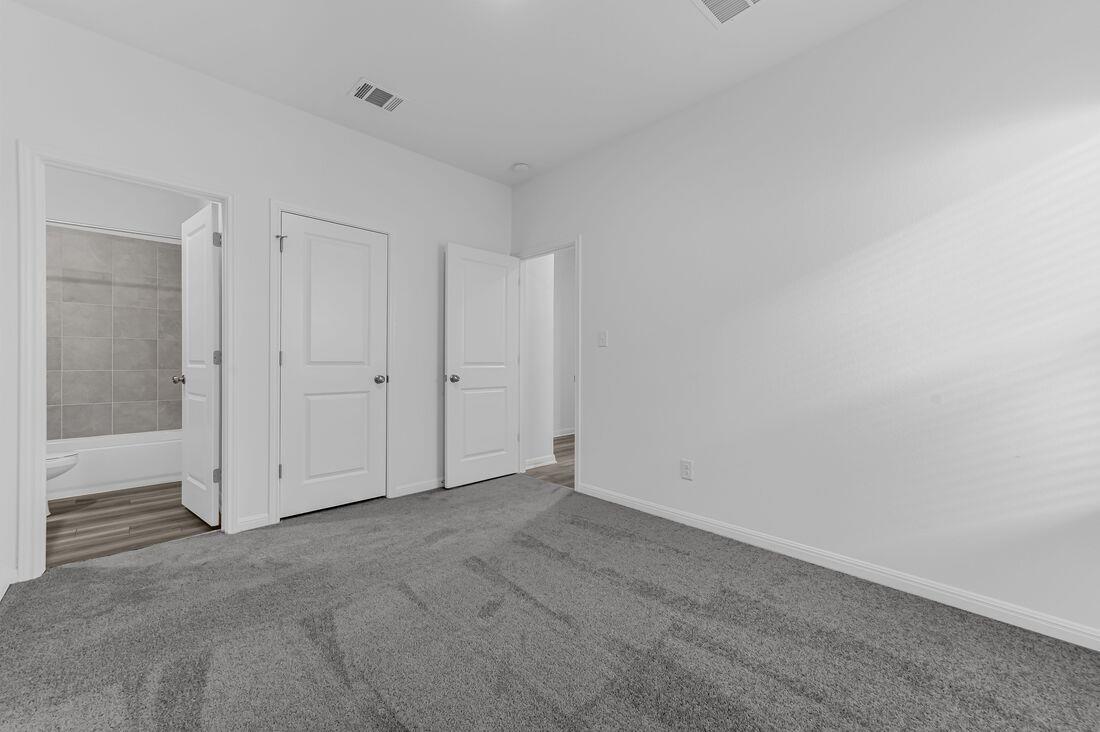 210 Crumpton Way, Hutto, TX 78634