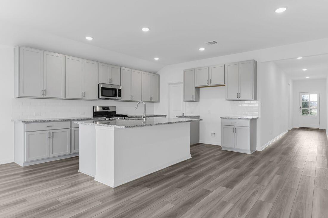 210 Crumpton Way, Hutto, TX 78634