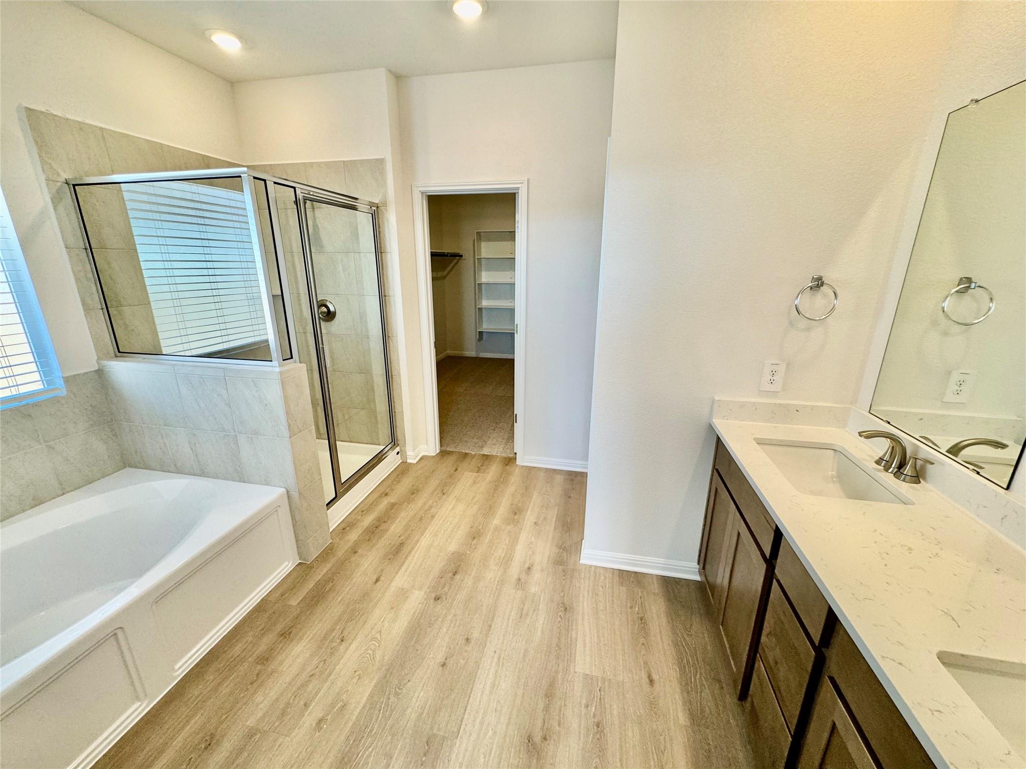 563 Banff Dr, Kyle, TX 78640