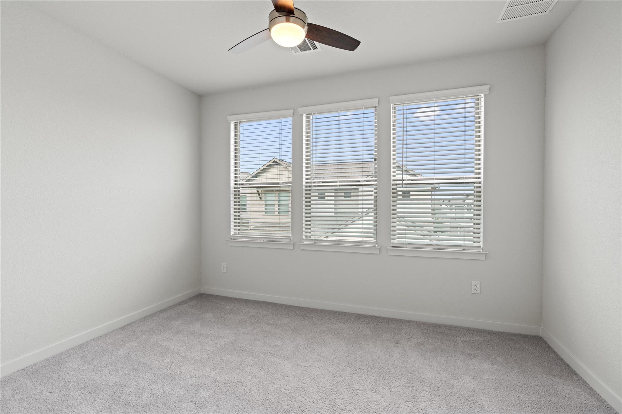 2500 Forest Creek Dr # 302, Round Rock, TX 78665