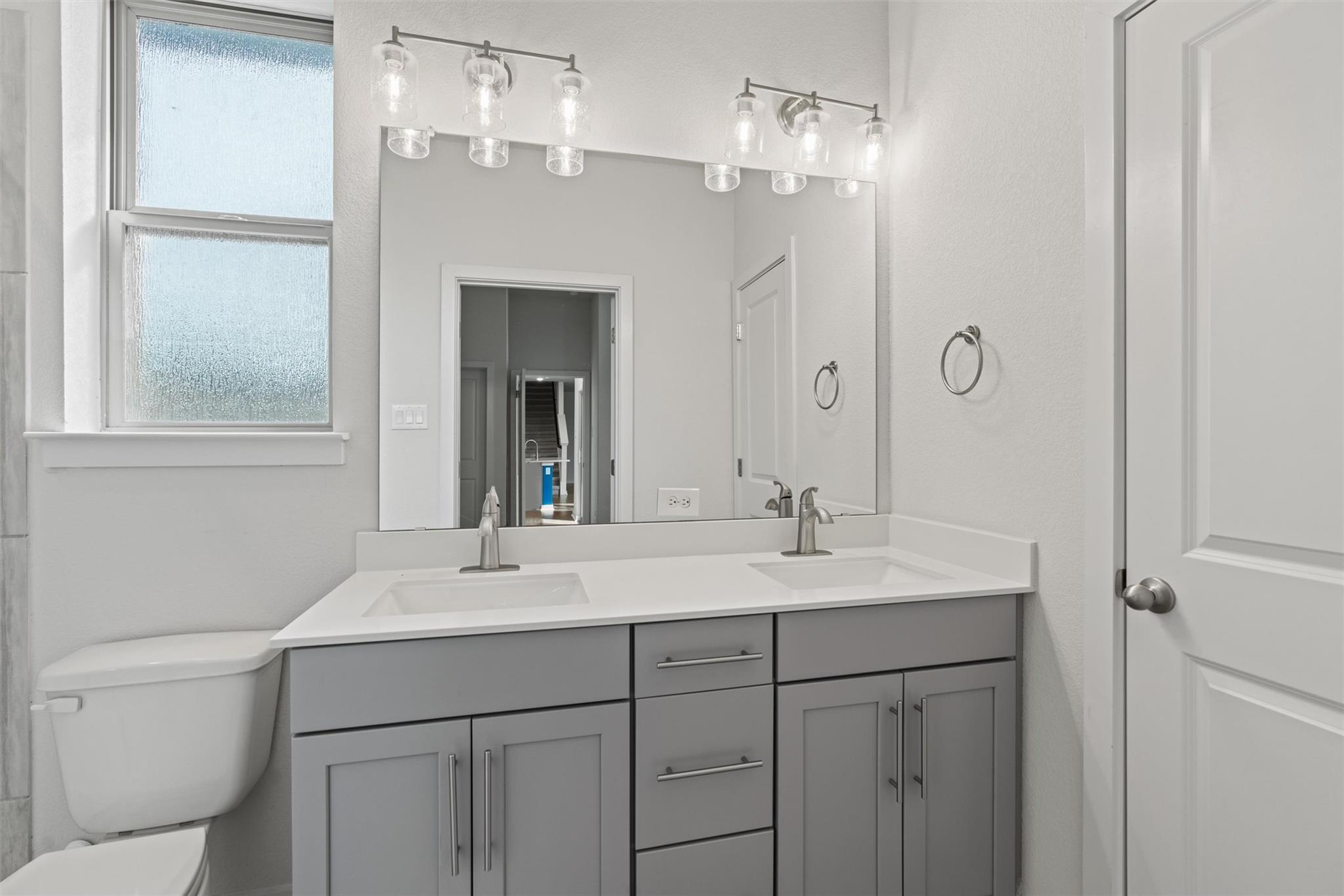 2500 Forest Creek Dr # 302, Round Rock, TX 78665