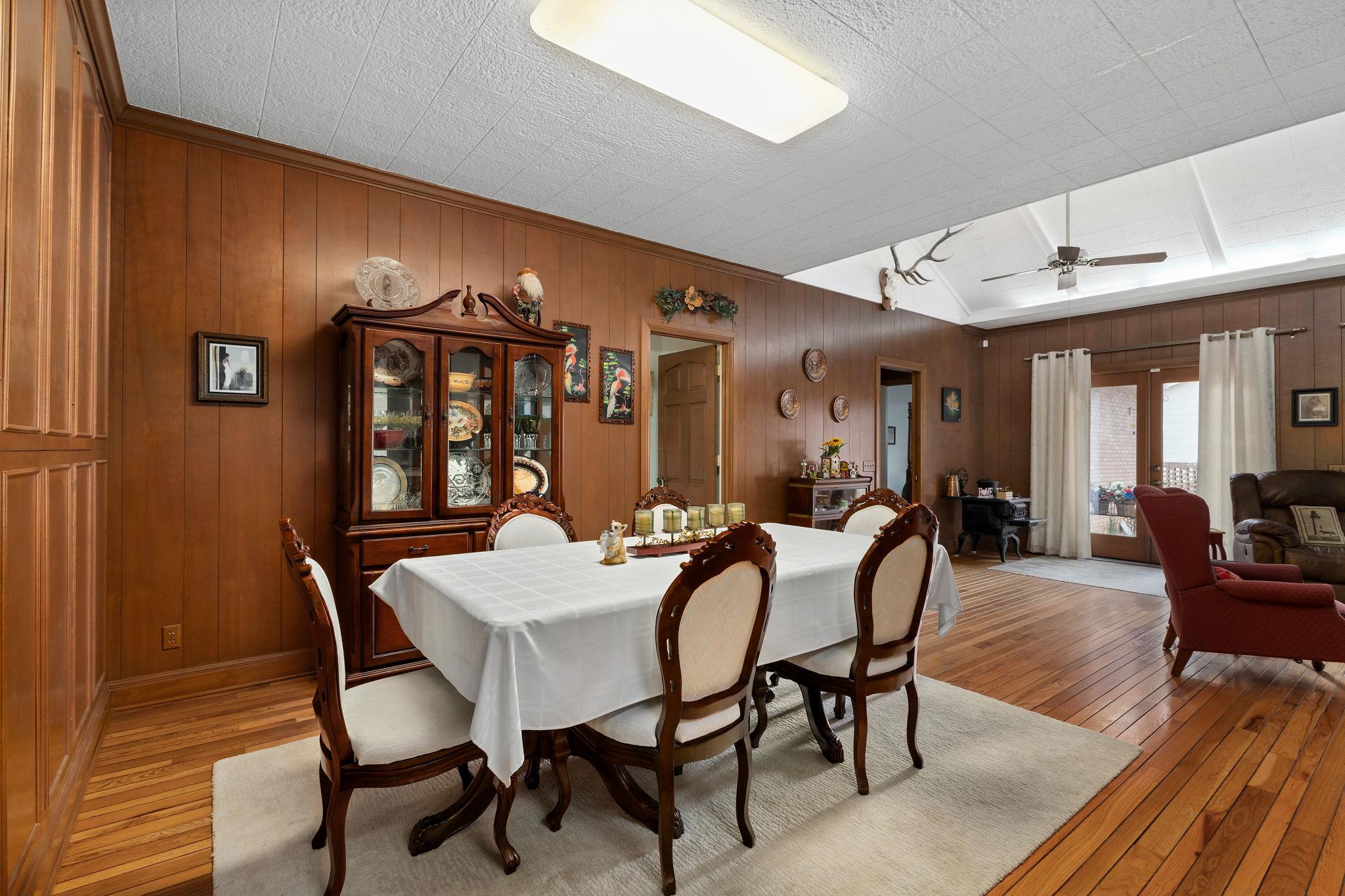 608 Bohlmann Ave, Schulenburg, TX 78956