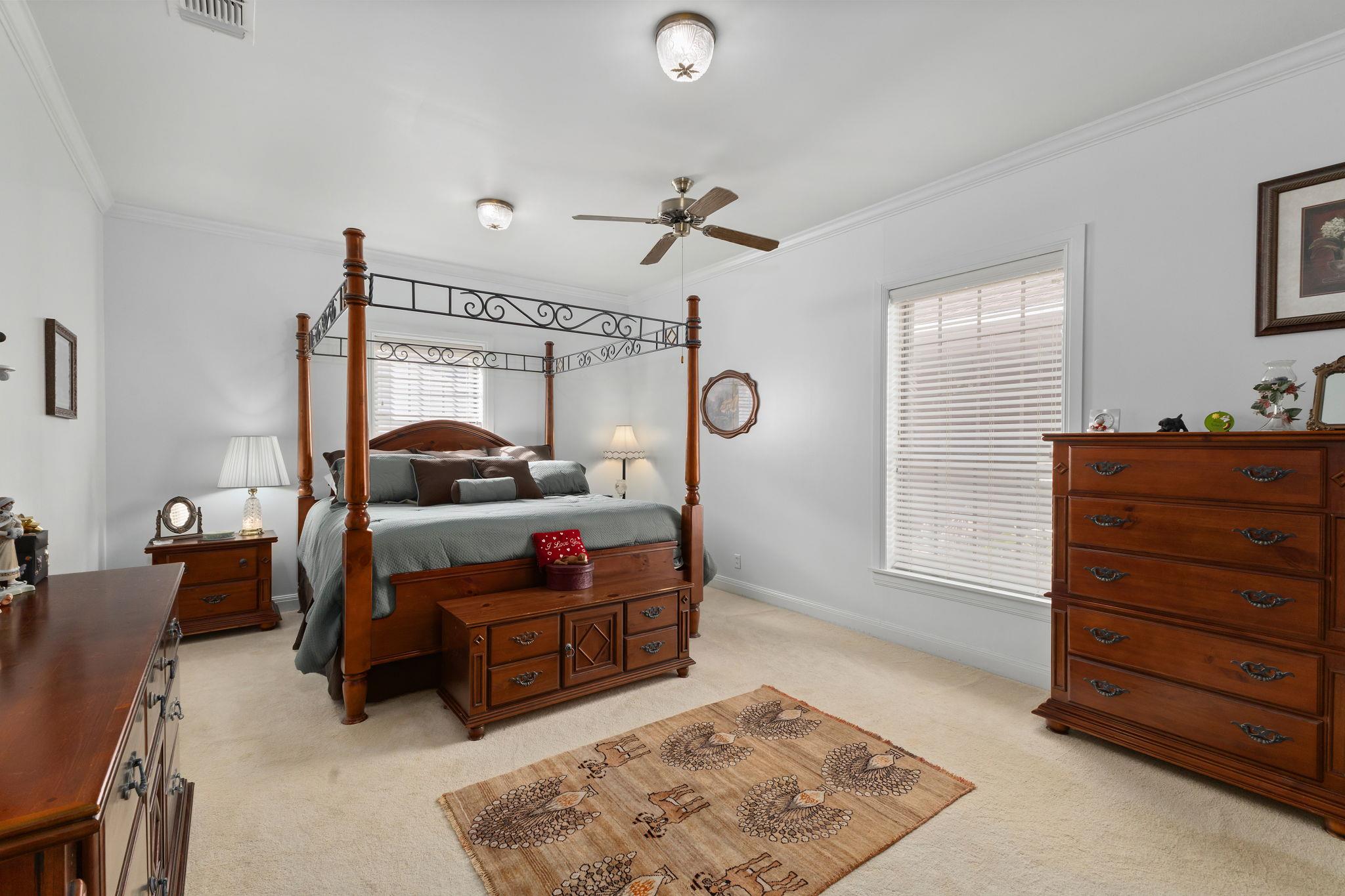 608 Bohlmann Ave, Schulenburg, TX 78956