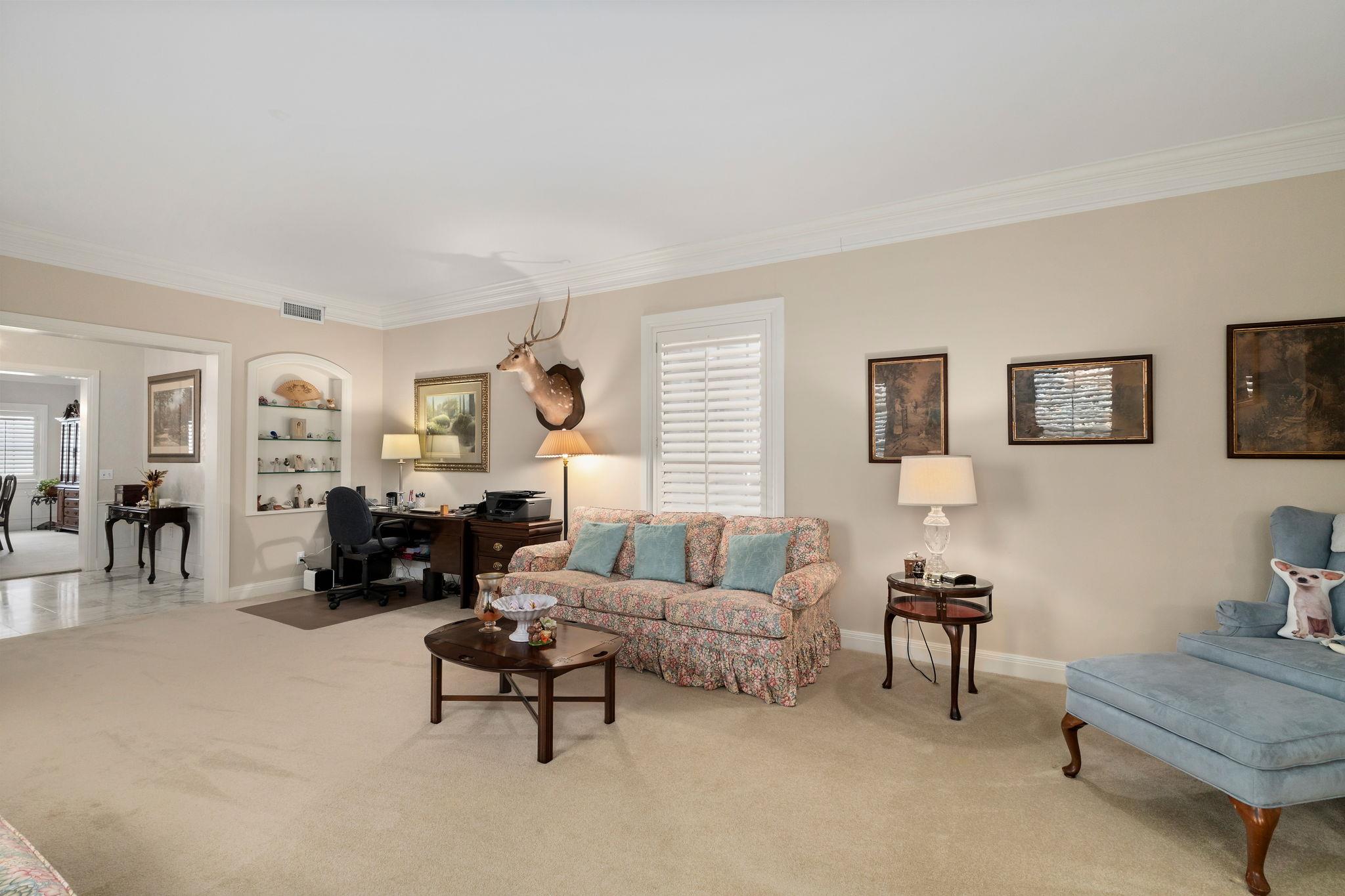 608 Bohlmann Ave, Schulenburg, TX 78956