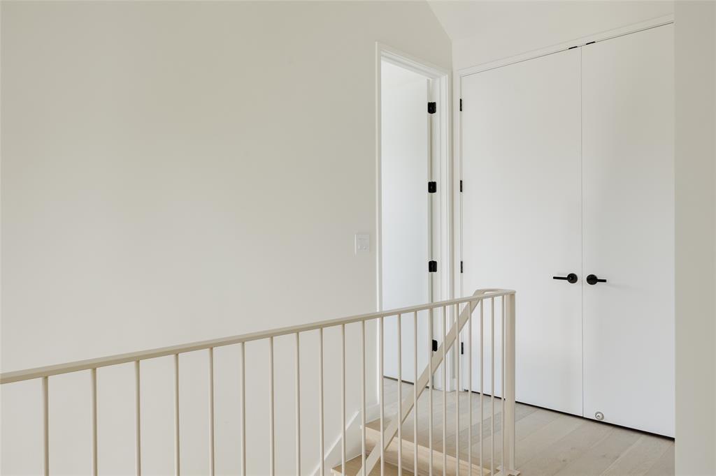 2206 Holly St # 2, Austin, TX 78702