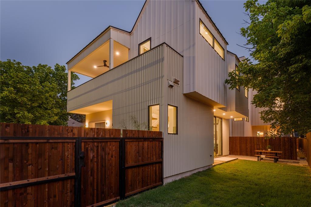 2206 Holly St # 2, Austin, TX 78702