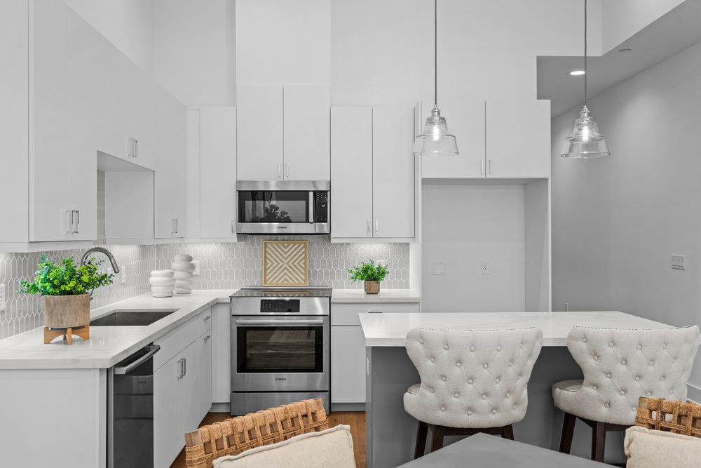 2505 Bluebonnet Ave # 16, Austin, TX 78704