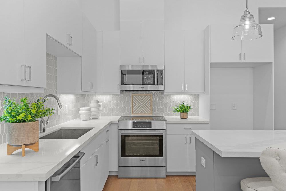 2505 Bluebonnet Ave # 16, Austin, TX 78704