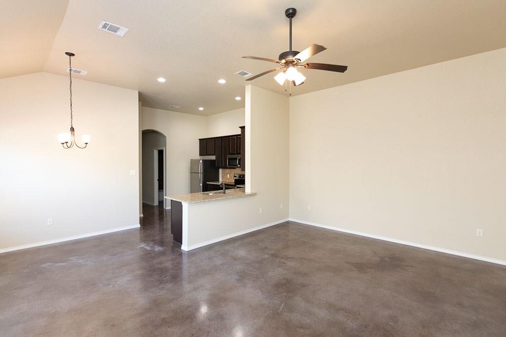 189 Joanne Loop # A, Buda, TX 78610