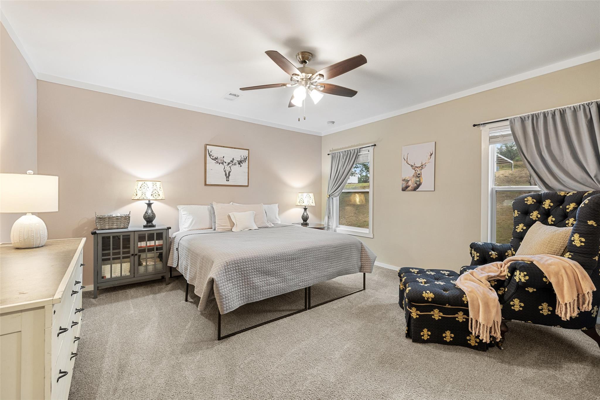 830 Ulrich Rd, Johnson City, TX 78636