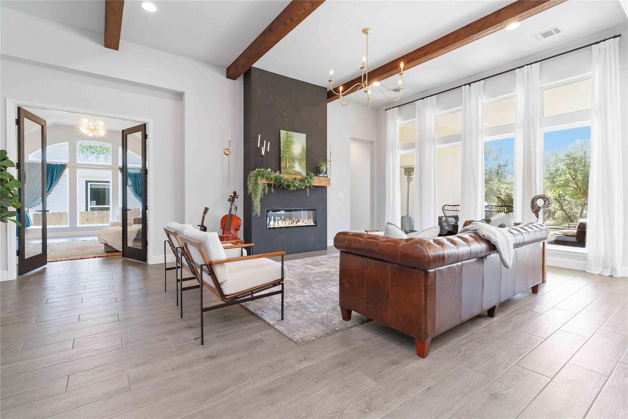 517 Mallow Rd, Leander, TX 78641