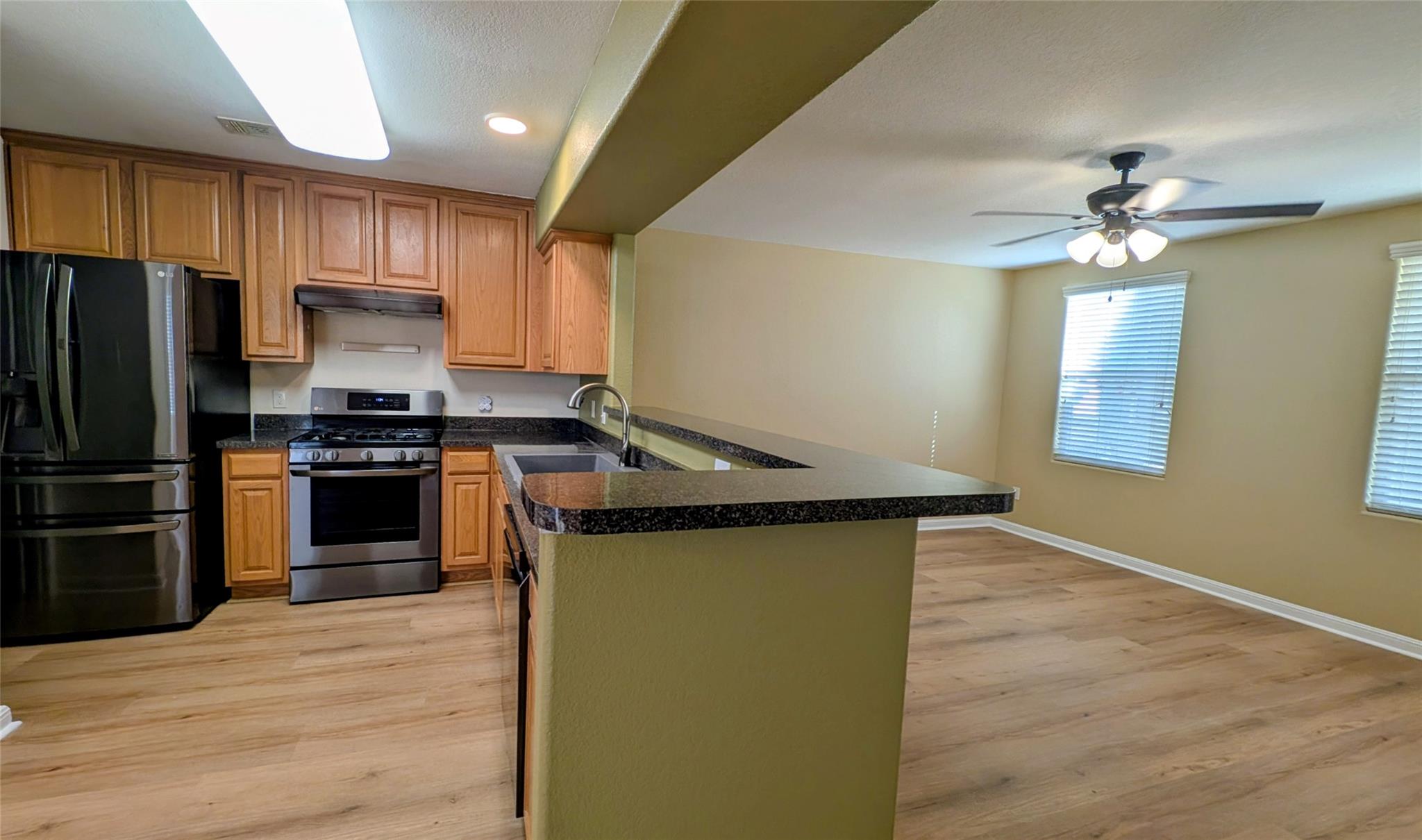 133 Rush Hvn # E034, San Marcos, TX 78666