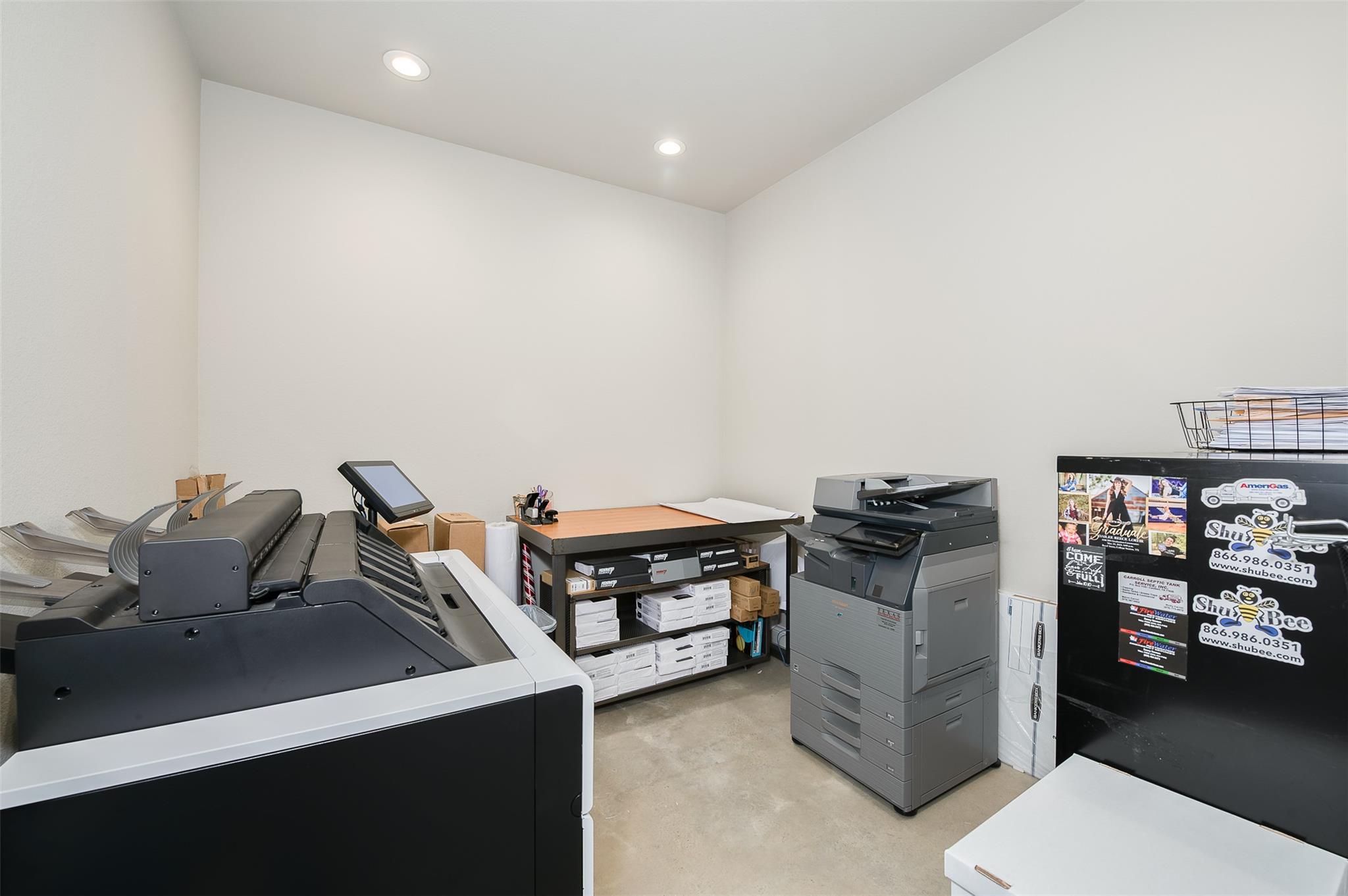 11184 Dan Williams Ln, College Station, TX 77845