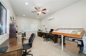 11184 Dan Williams Ln, College Station, TX 77845