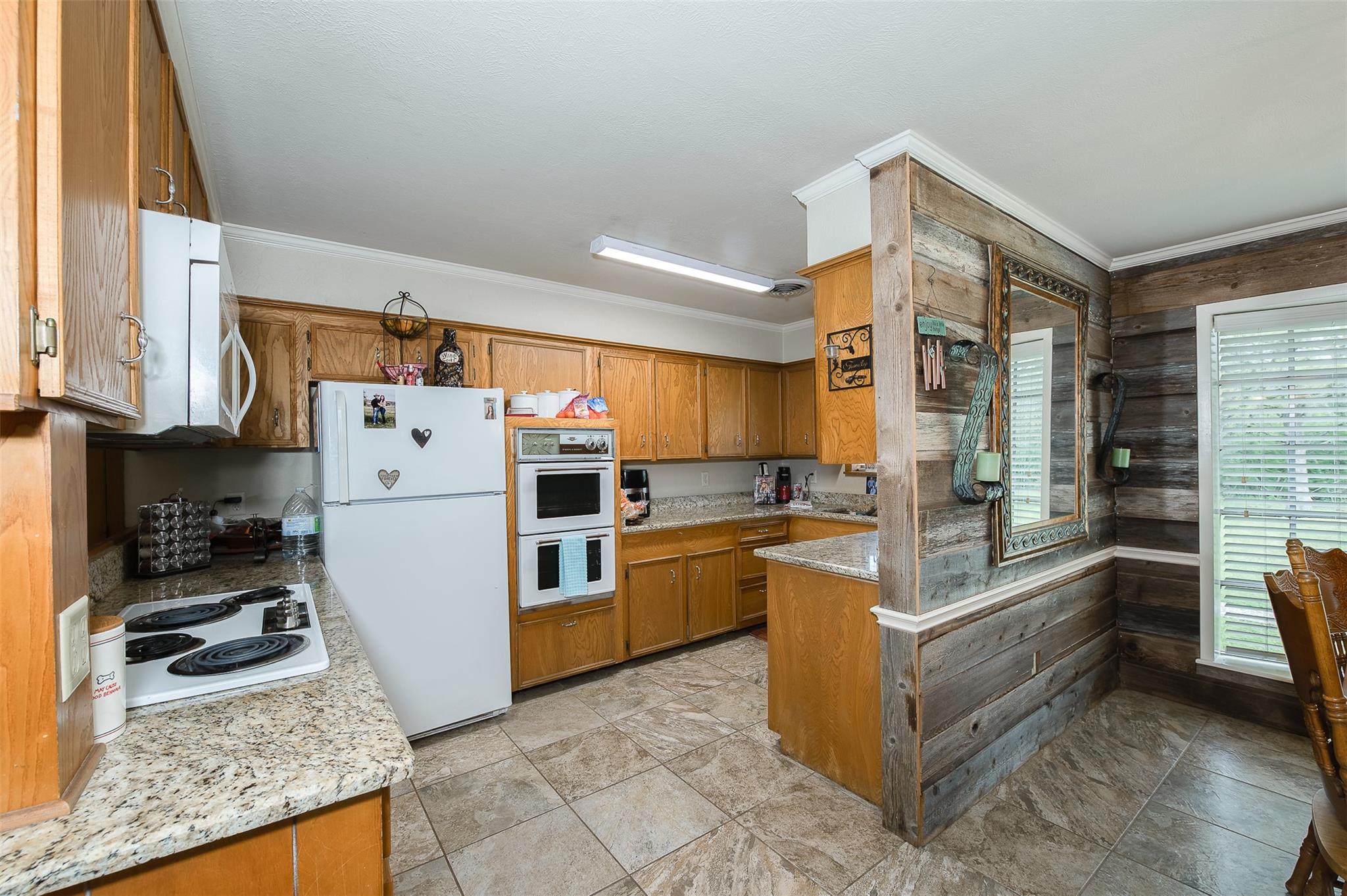 11184 Dan Williams Ln, College Station, TX 77845