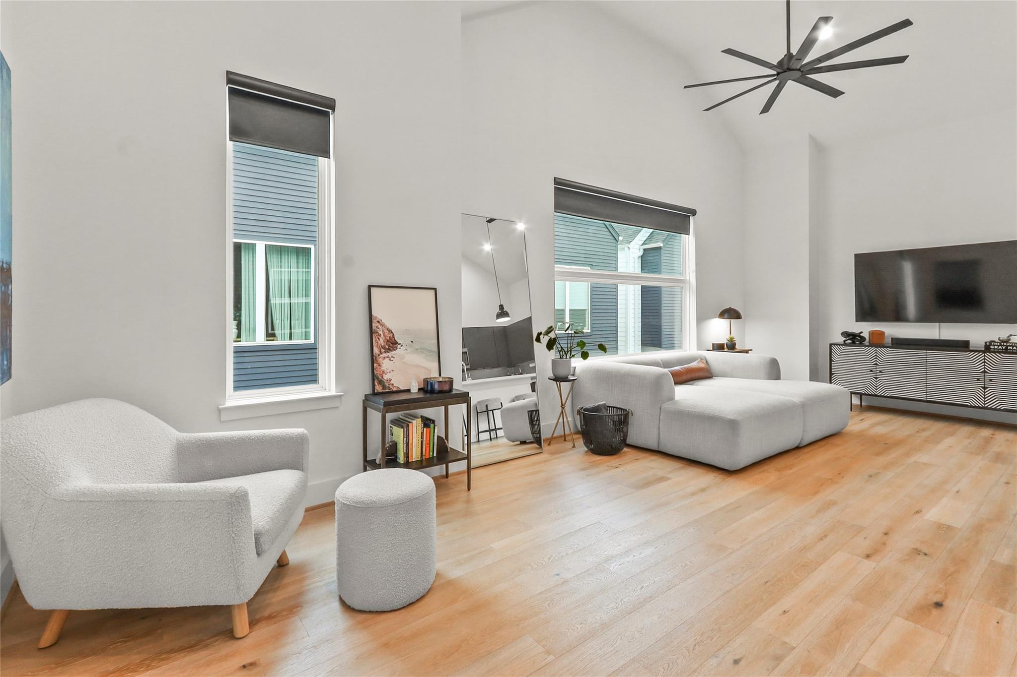 1141 W 17th St # A, Houston, TX 77008