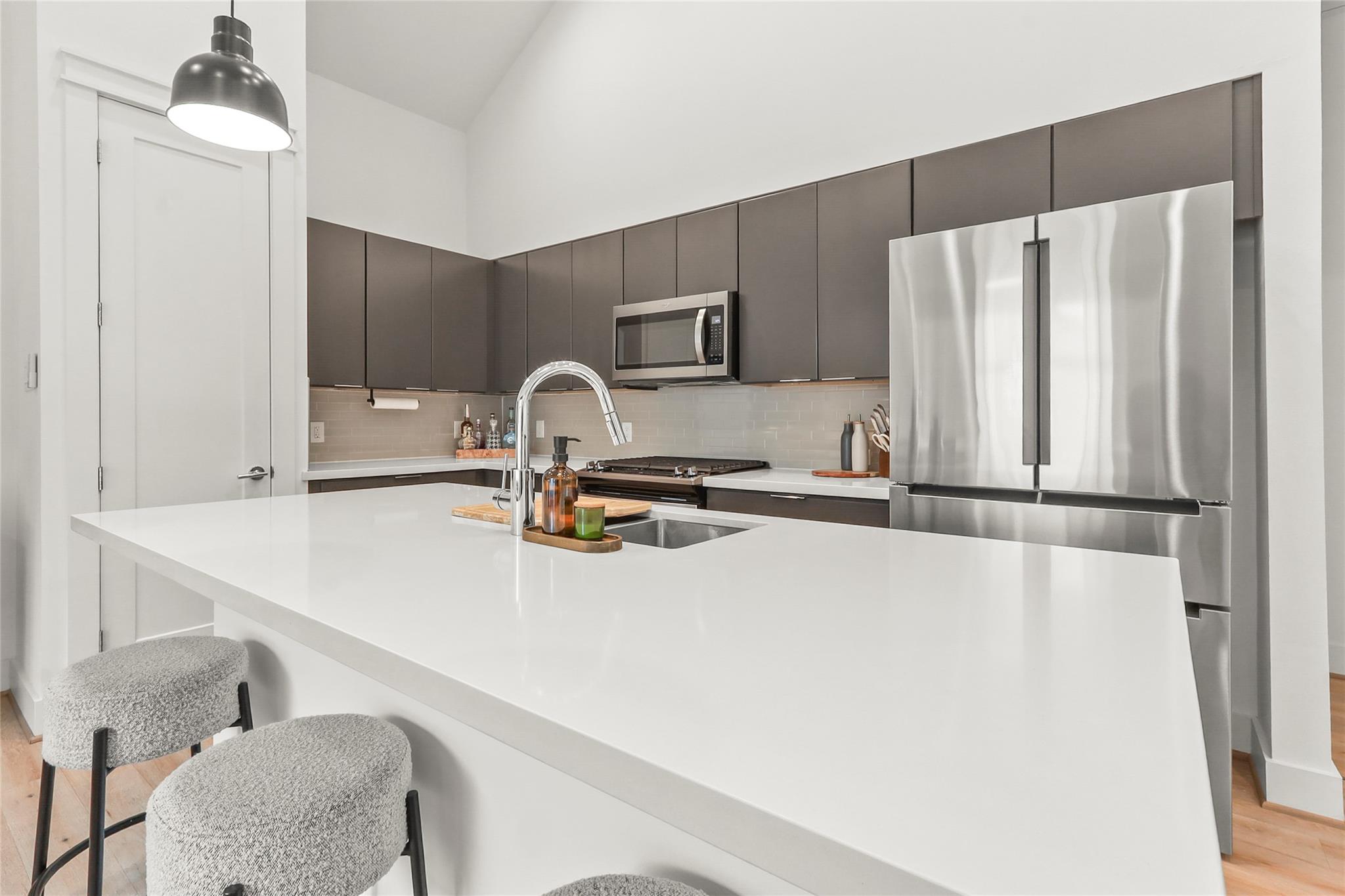 1141 W 17th St # A, Houston, TX 77008