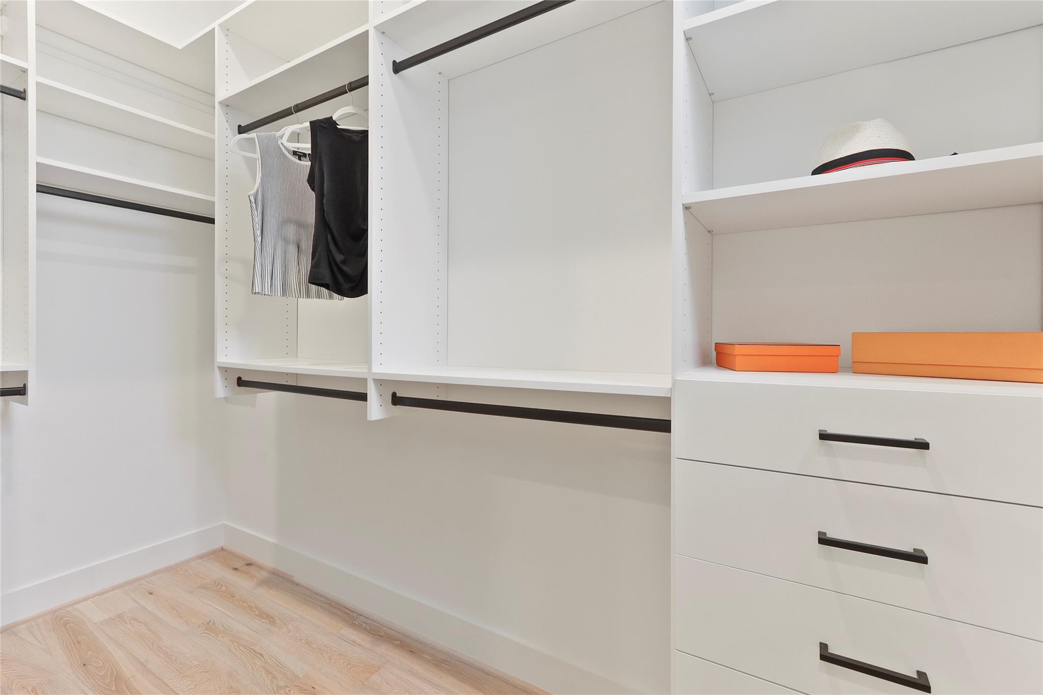 1141 W 17th St # A, Houston, TX 77008