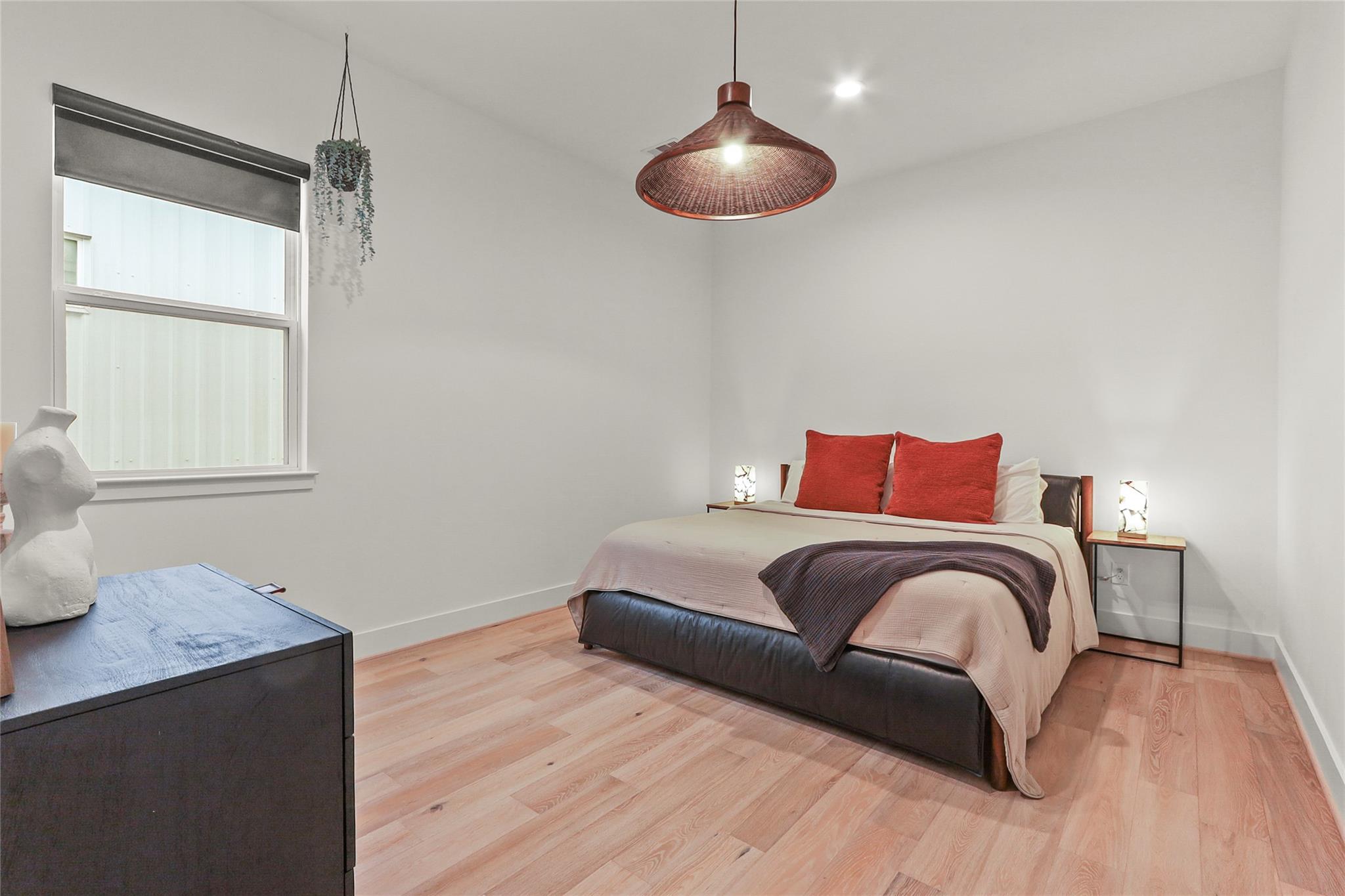 1141 W 17th St # A, Houston, TX 77008