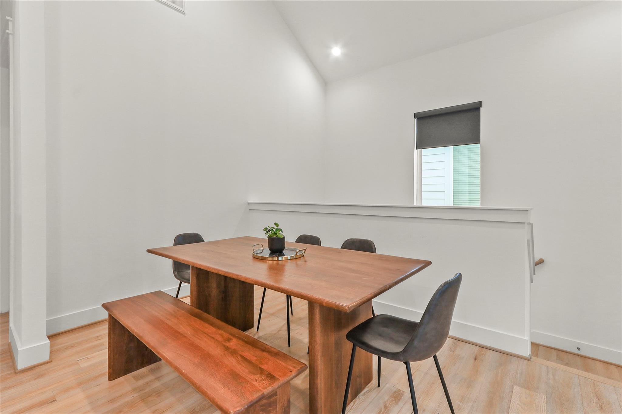 1141 W 17th St # A, Houston, TX 77008