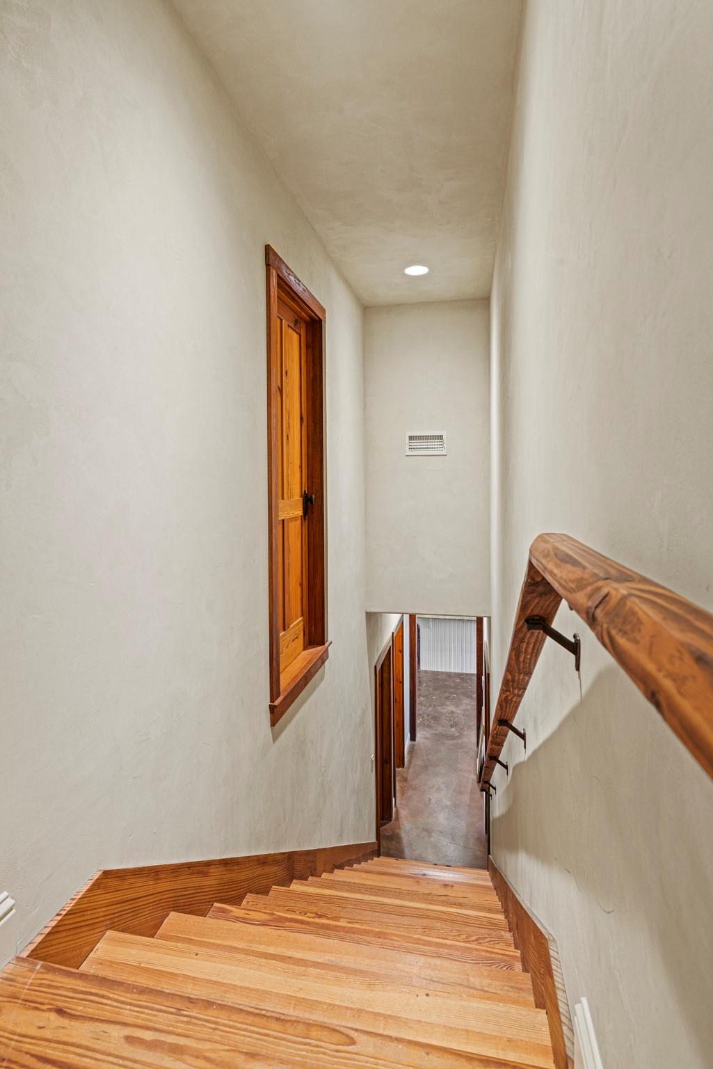 810 Clear Creek Rd, Fredericksburg, TX 78624