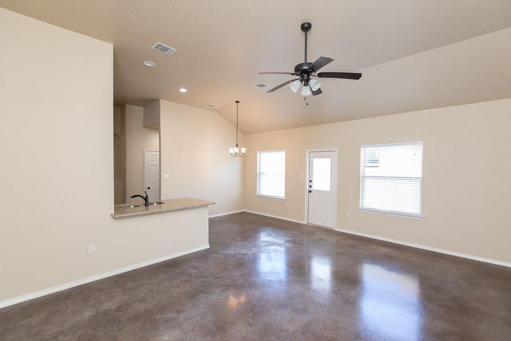 189 Joanne Loop # B, Buda, TX 78610