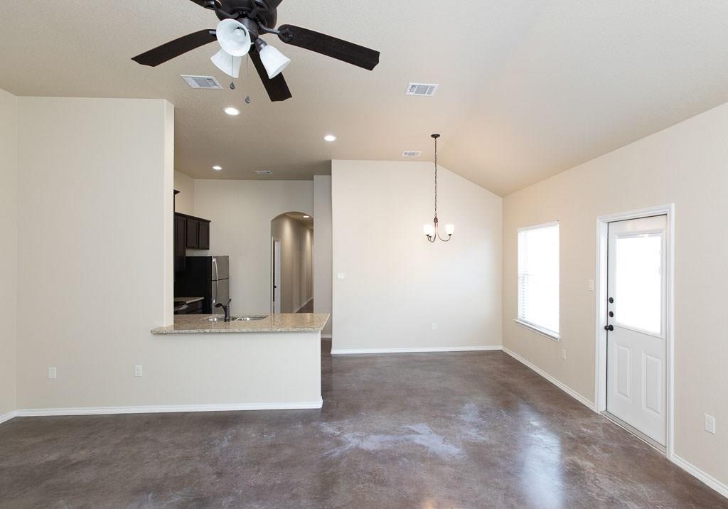 189 Joanne Loop # B, Buda, TX 78610