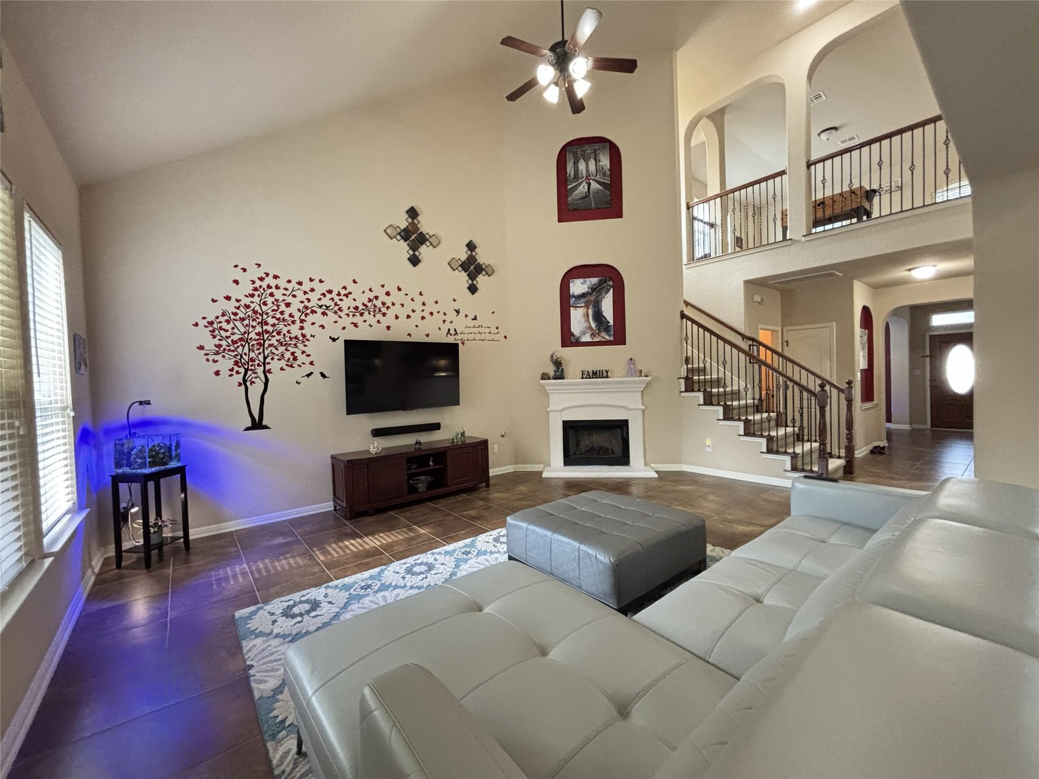 705 S Frontier Ln, Cedar Park, TX 78613