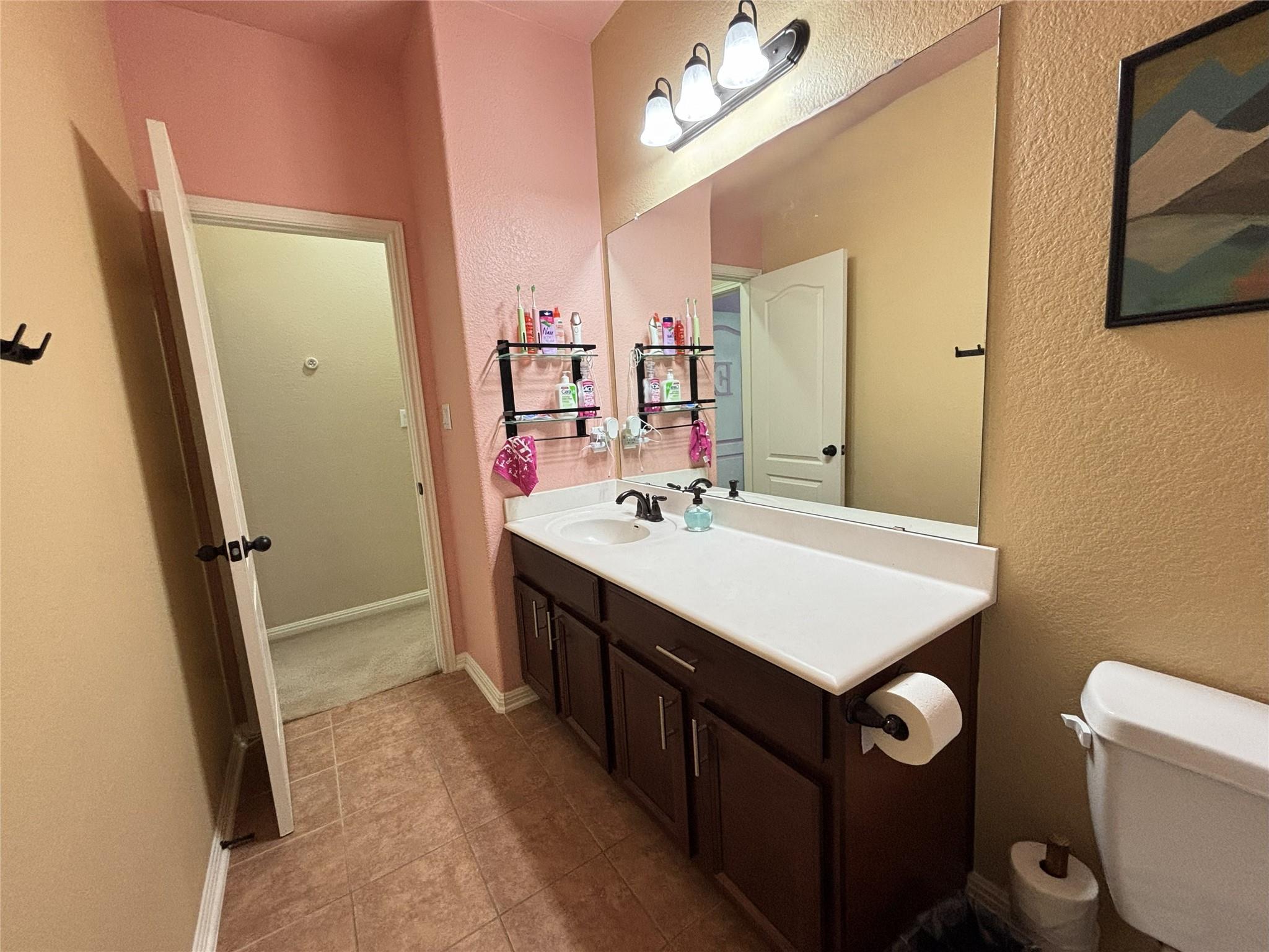 705 S Frontier Ln, Cedar Park, TX 78613