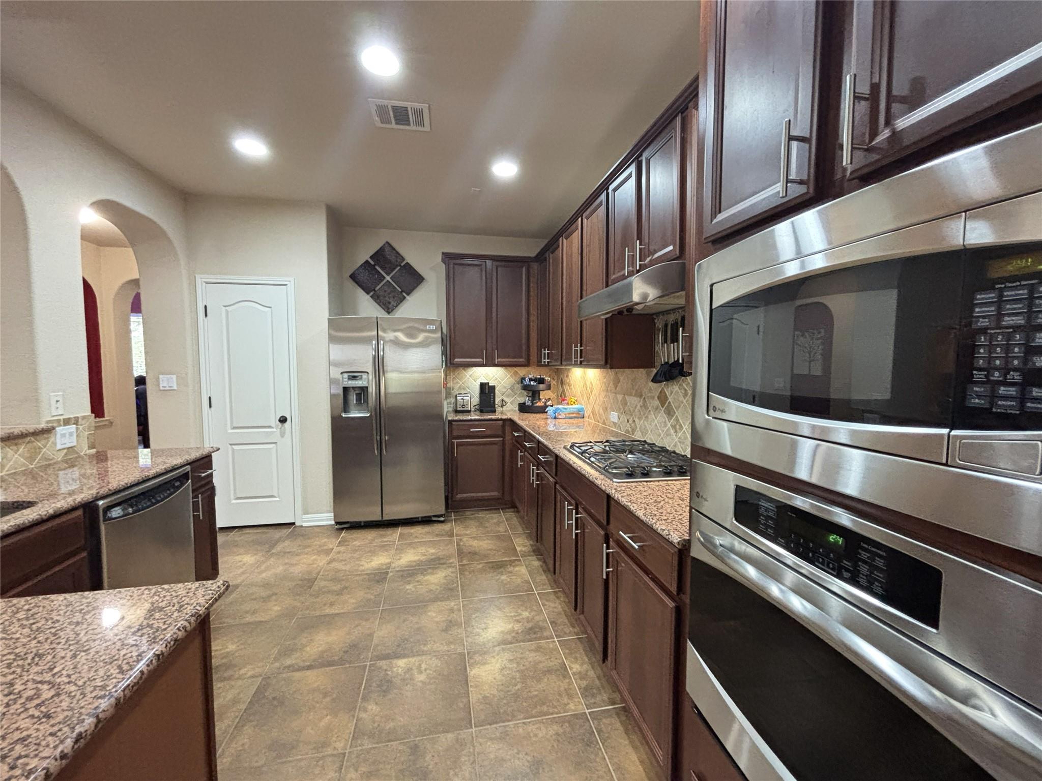 705 S Frontier Ln, Cedar Park, TX 78613